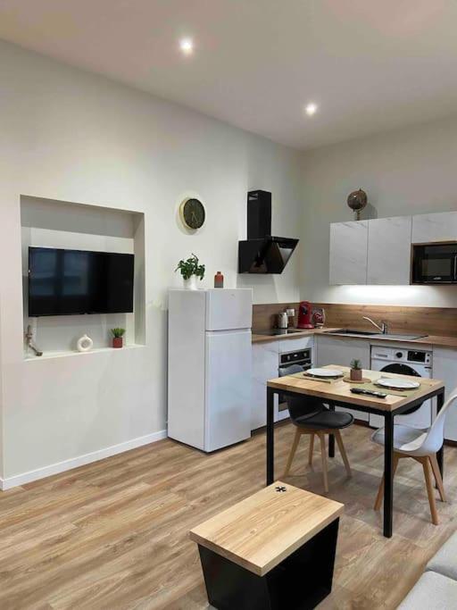 Logement Entier-Clim-100%Equipe-Hypercentre-Balcon Brive-la-Gaillarde Bagian luar foto